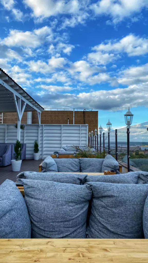 Кафе «Малевич Lounge» , терраса