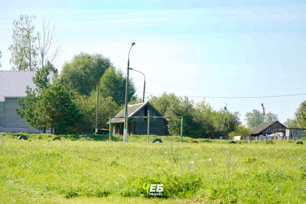 Футбольное поле в Калайкасах.
