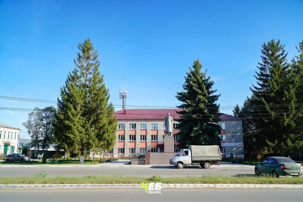 Памятник Ленину в Янтиково